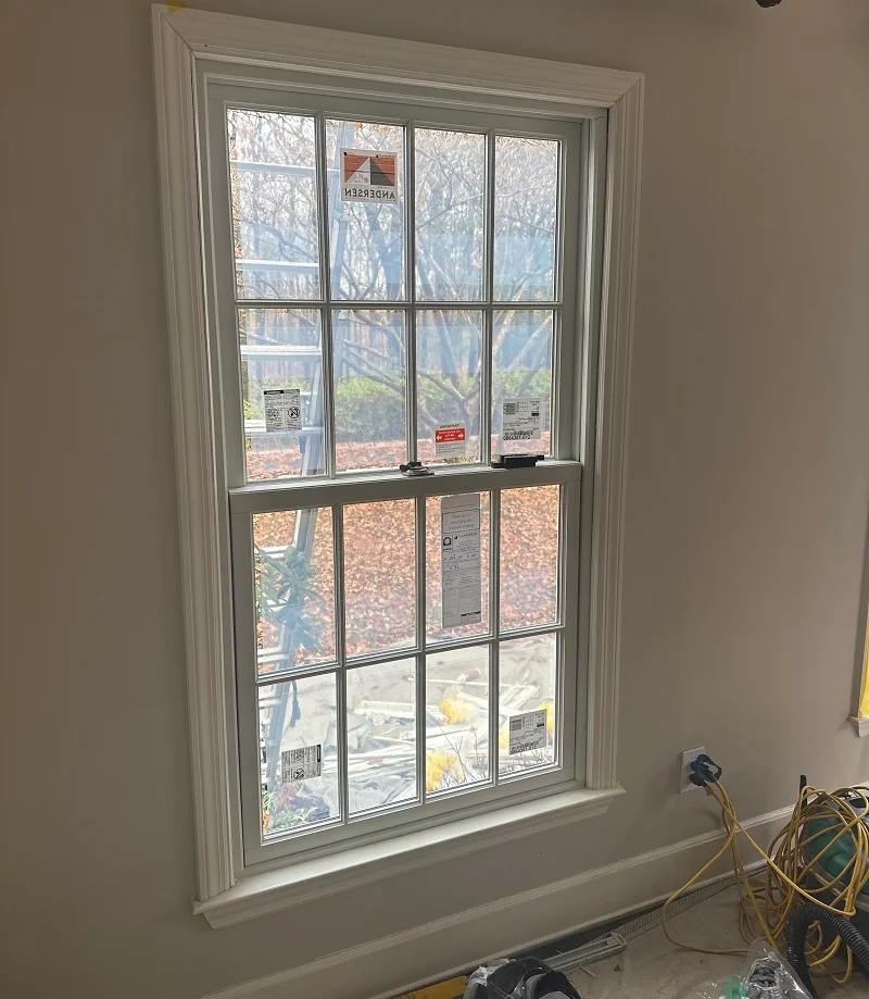 Andersen 400 Series Woodwright double hung with FDL grids